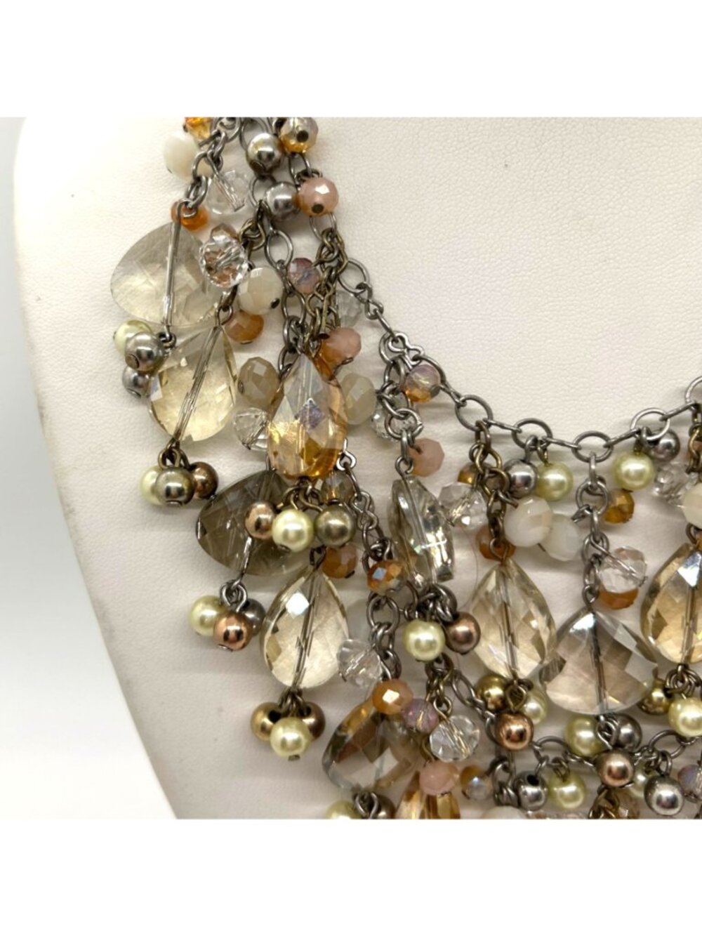 Ann Taylor Loft Bibbed Necklace Statement Glass, Faux Pearl Beads Silver-tone - Picture 3 of 10